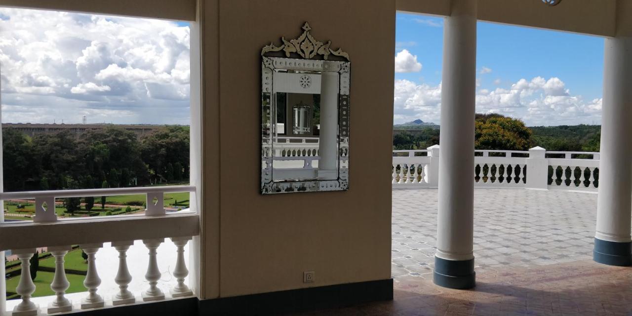 Royal Orchid Brindavan Garden Mysore Belagula Extérieur photo